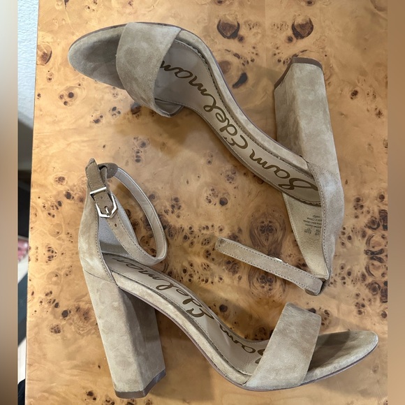 Sam Edelman Yaro Block Heel Nude Suede - Picture 5 of 8